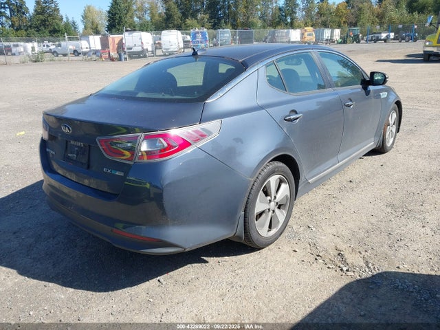 KIA dohc mpi theta ii 2014 KNAGN4AD4E5065451 Image 4
