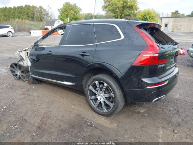 2021 VOLVO XC60 YV4102RL7M1800238 Photo 2