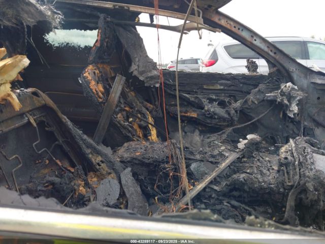 2021 VOLVO XC60 YV4102RL7M1800238 Photo 4