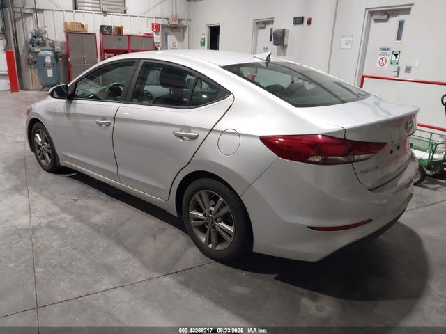 5NPD84LF8JH223246 Hyundai mpi nu