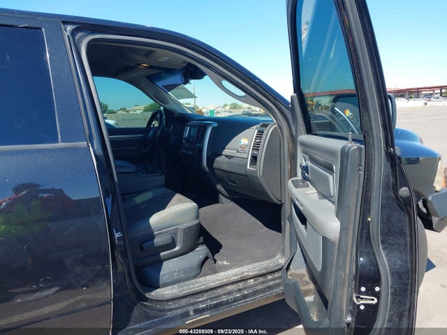 1C6RR7GT2GS279737 RAM 2016