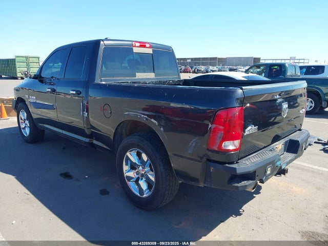 1C6RR7GT2GS279737 RAM 2016
