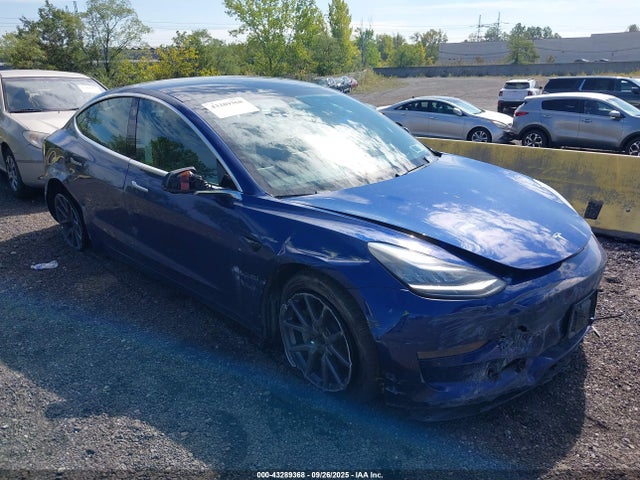 2019 TESLA MODEL 3 5YJ3E1EB5KF452660 Photo 0