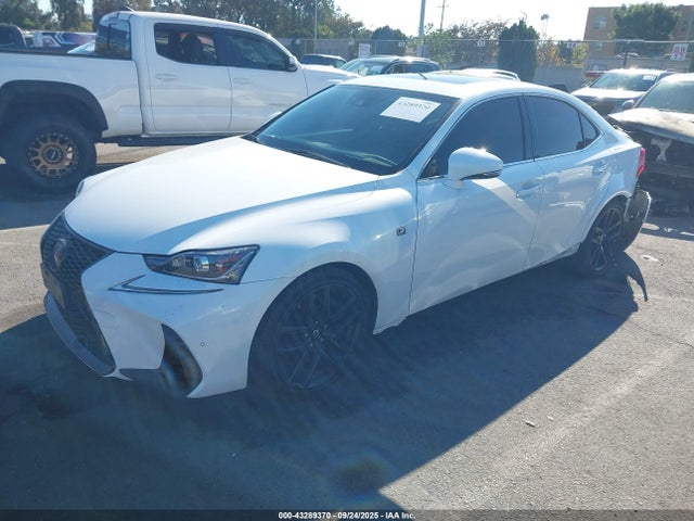 Lexus 8ar-fts 2018 JTHBA1D2XJ5078036 Image 2
