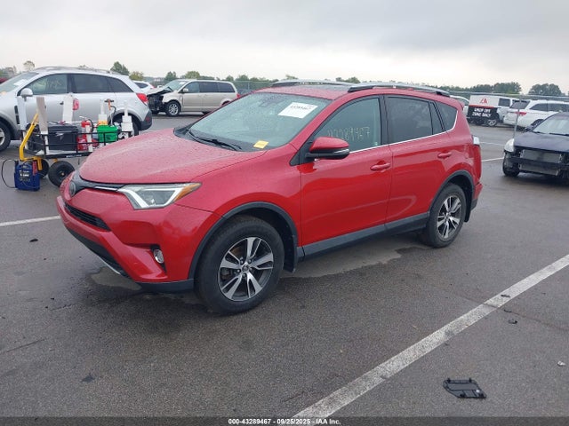 Toyota 2ar-fe 2017 2T3RFREV5HW593716 Image 2