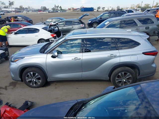 Toyota 2gr-fks 2022 5TDHZRAH3NS120252 Image 15