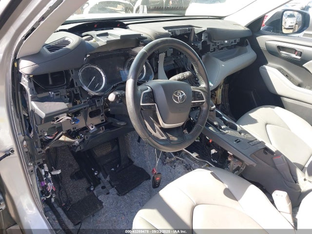 Toyota 2gr-fks 2022 5TDHZRAH3NS120252 Image 6