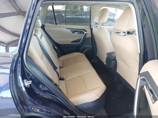 2T3B6RFV4RW076585 Toyota a25a-fxs