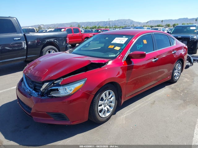 Nissan 2018 2018 1N4AL3AP1JC293275 Image 2