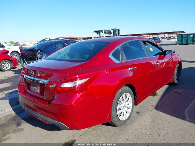 Nissan 2018 2018 1N4AL3AP1JC293275 Image 4