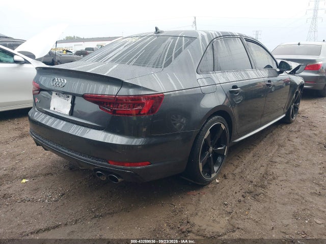 43289530 :رقم المزاد ، WAUC4AF49JA018846 vin ، 2018 Audi S4 3.0t Premium Plus مزاد بيع