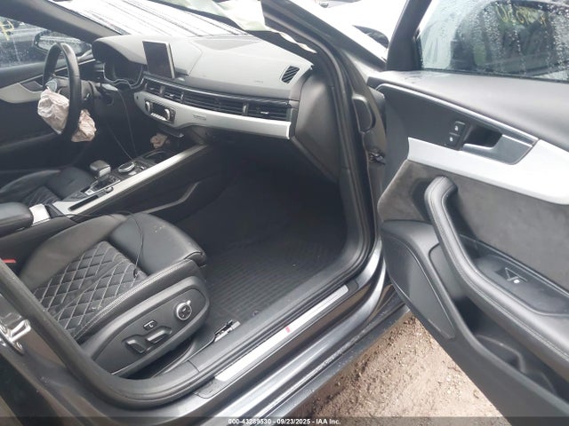 43289530 :رقم المزاد ، WAUC4AF49JA018846 vin ، 2018 Audi S4 3.0t Premium Plus مزاد بيع
