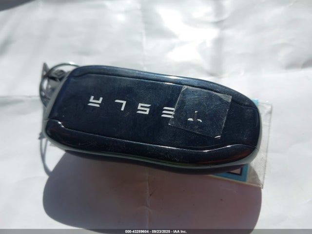 2020 TESLA MODEL 3 5YJ3E1EBXLF650183 Photo 10