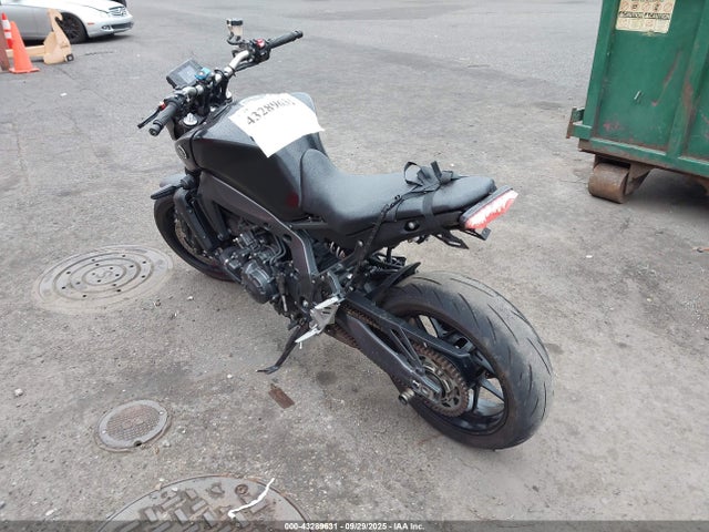 Yamaha Mtn890 (mt-09) 2022 JYARN71E7NA001879 Image 3