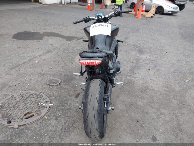 Yamaha Mtn890 (mt-09) 2022 JYARN71E7NA001879 Image 6