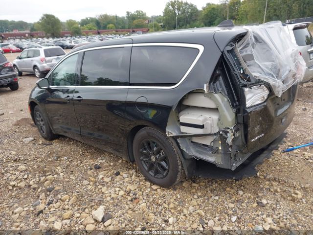 2023 CHRYSLER VOYAGER 2C4RC1CG6PR535525 Photo 2