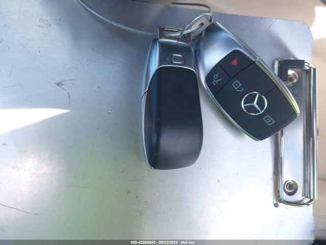 W1K3G4EB1MJ284481 Mercedes-Benz m260