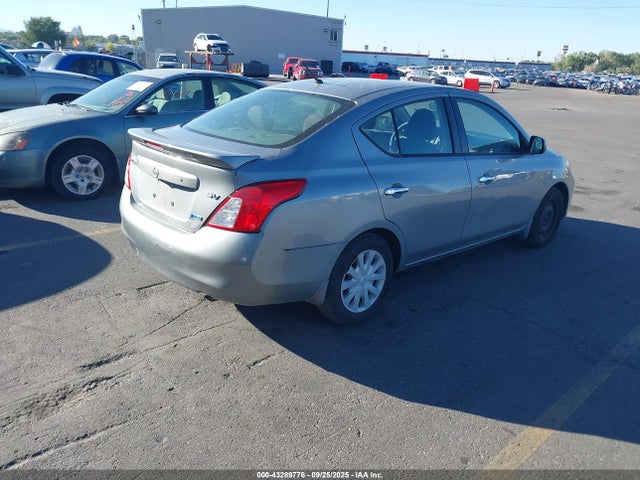 3N1CN7AP9EL874282 Nissan 2014