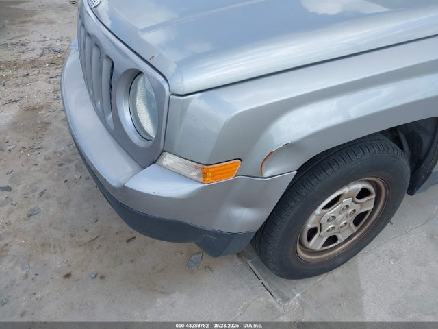 Jeep Patriot 2015 1C4NJPBAXFD138566 Image 13