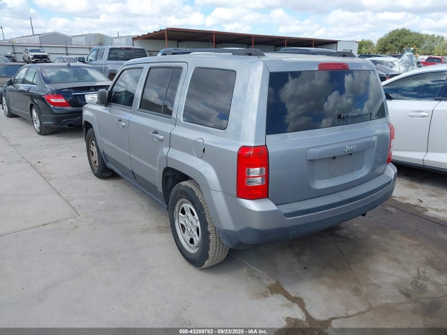 Jeep Patriot 2015 1C4NJPBAXFD138566 Image 3