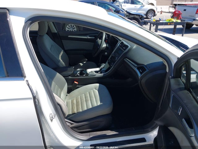 Ford 2015 2015 3FA6P0G72FR213703 Image 5