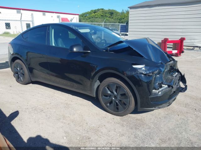 2024 TESLA MODEL Y 7SAYGDED8RF205908 Photo 0