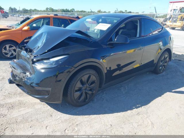 2024 TESLA MODEL Y 7SAYGDED8RF205908 Photo 1