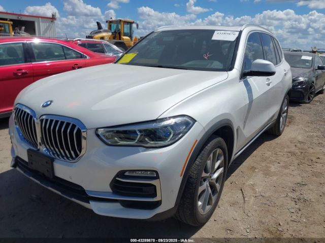 2020 BMW X5 5UXCR6C06LLL66144 Photo 1