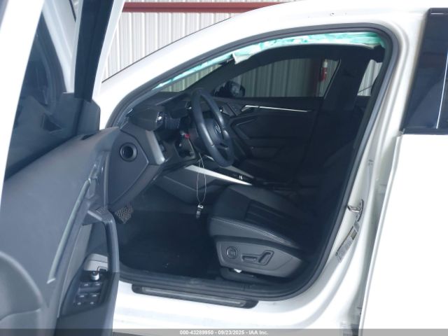 2022 AUDI A3 WAUAUDGY9NA012206 Photo 4