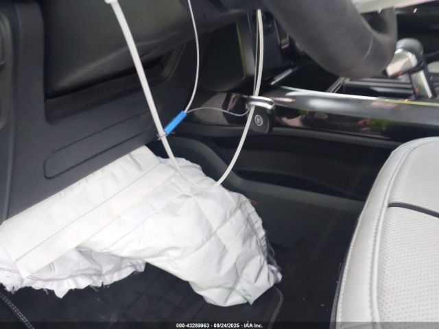 2024 FORD F-150 LIGHTNING 1FT6W7L79RWG27607 Photo 10