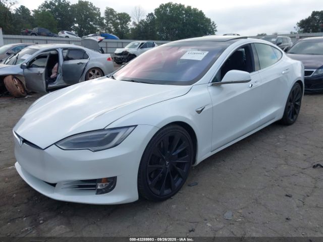2018 TESLA MODEL S 5YJSA1E24JF257042 Photo 1