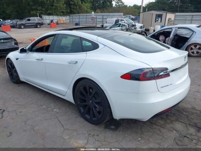 2018 TESLA MODEL S 5YJSA1E24JF257042 Photo 2