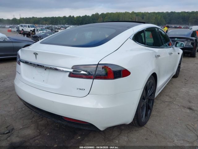 2018 TESLA MODEL S 5YJSA1E24JF257042 Photo 3