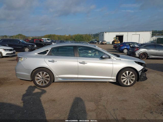 5NPE34AFXHH490632 Hyundai 2017