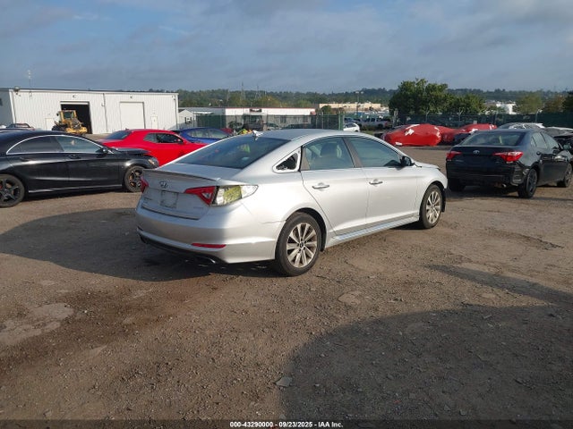 5NPE34AFXHH490632 Hyundai 2017