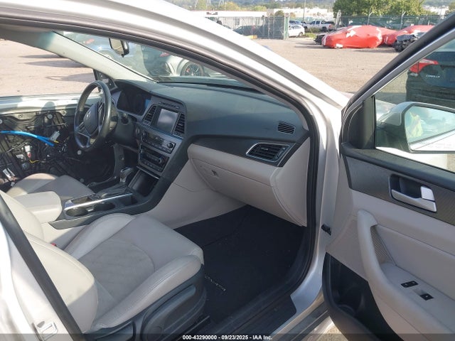 5NPE34AFXHH490632 Hyundai 2017