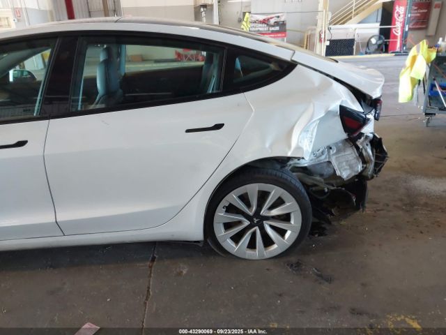 2021 TESLA MODEL 3 5YJ3E1EBXMF870666 Photo 5