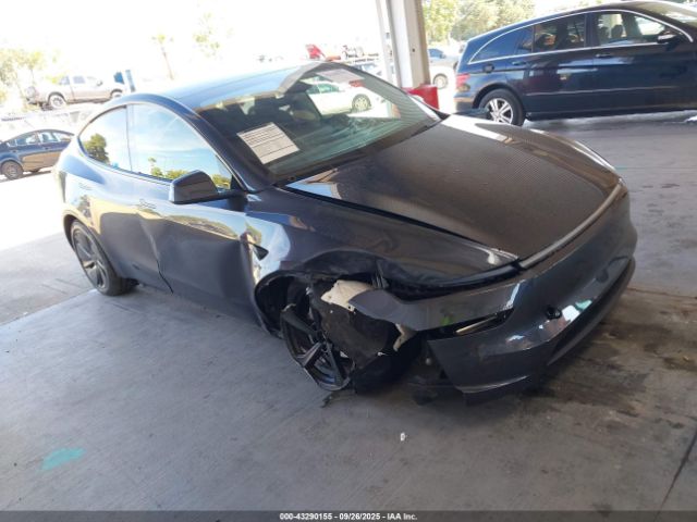 2026 TESLA MODEL Y 7SAYGDEE0TA450974 Photo 0