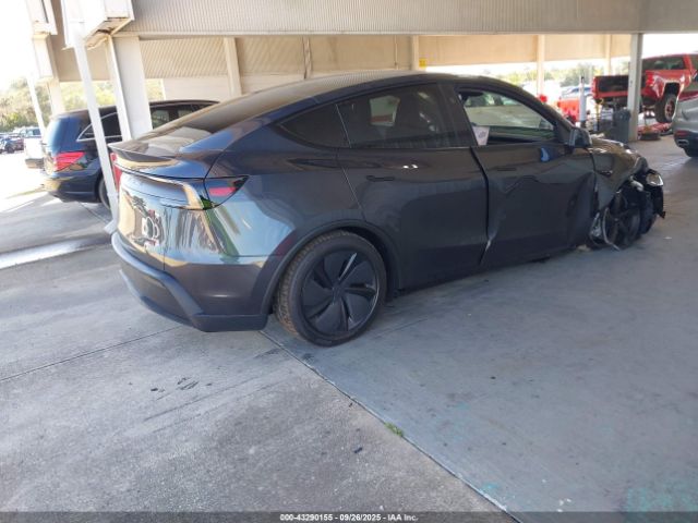 2026 TESLA MODEL Y 7SAYGDEE0TA450974 Photo 3
