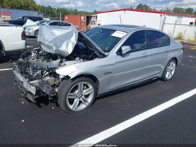 BMW 535i 2014 WBA5B1C50EDZ37246 Image 2