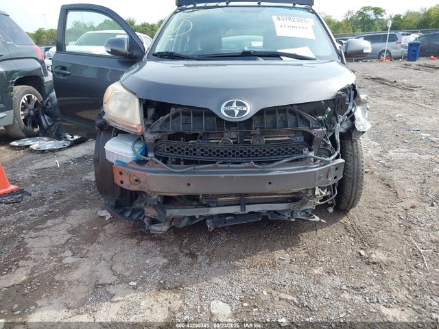 Scion 2zr-fe 2014 JTKKUPB40E1040160 Image 13