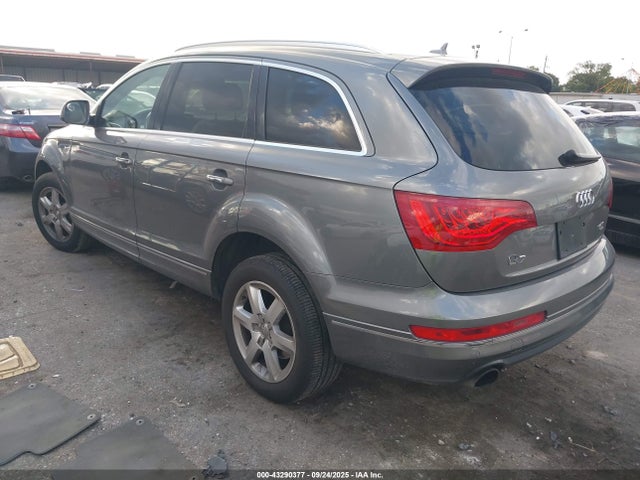 2015 AUDI Q7 WA1CGAFE8FD008389 Photo 2