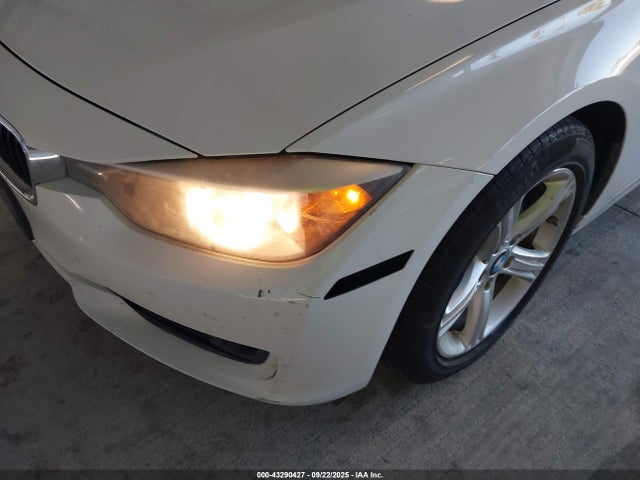 WBA3C1C53EK117470 BMW 328I