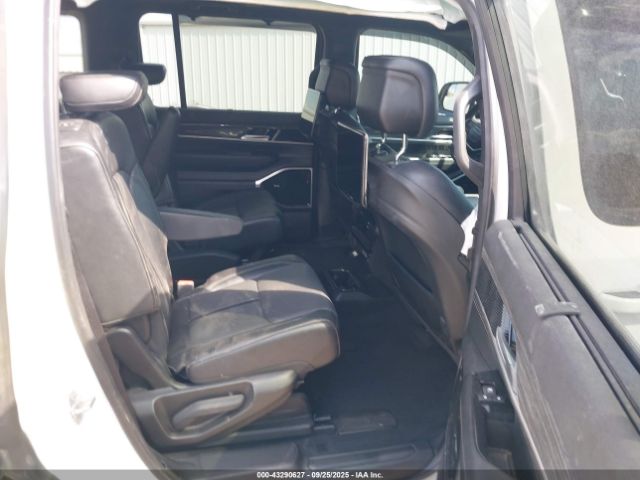 2022 JEEP WAGONEER 1C4SJVDT5NS169188 Photo 7