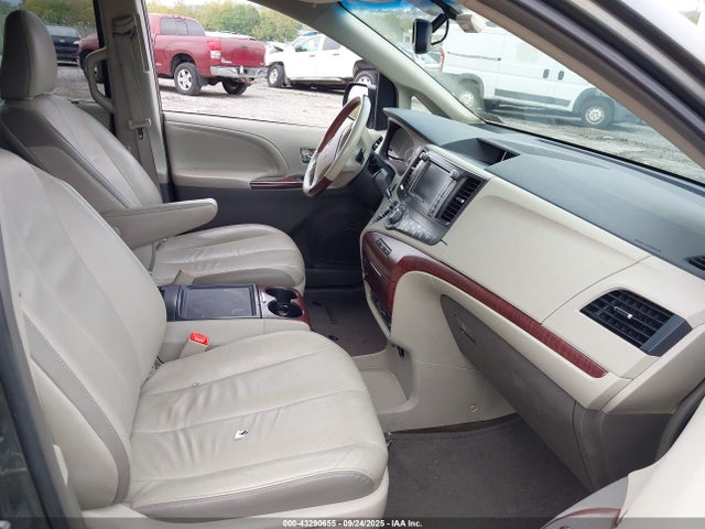 Toyota 2gr-fks 2014 5TDDK3DC3ES080867 Image 5