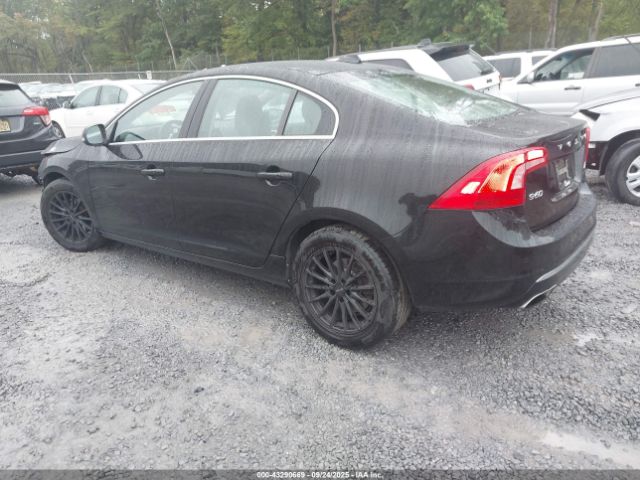 2016 VOLVO S60 INSCRIPTION LYV402FMXGB099883 Photo 2
