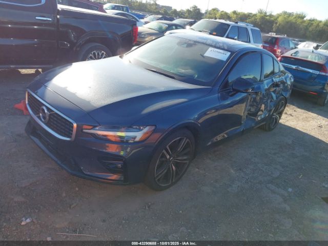 2019 VOLVO S60 7JR102FM4KG006230 Photo 1