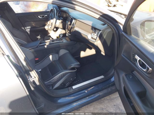 2019 VOLVO S60 7JR102FM4KG006230 Photo 4
