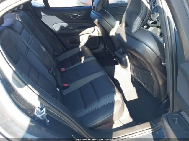 2019 VOLVO S60 7JR102FM4KG006230 Photo 7
