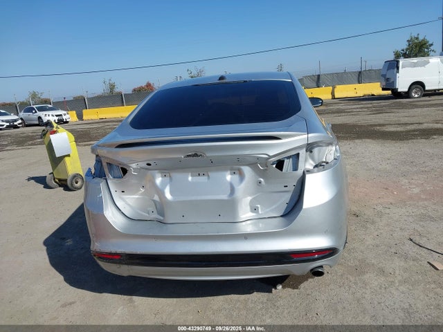 Ford 2.0l 4v atk hev 2018 3FA6P0RUXJR242068 Image 17